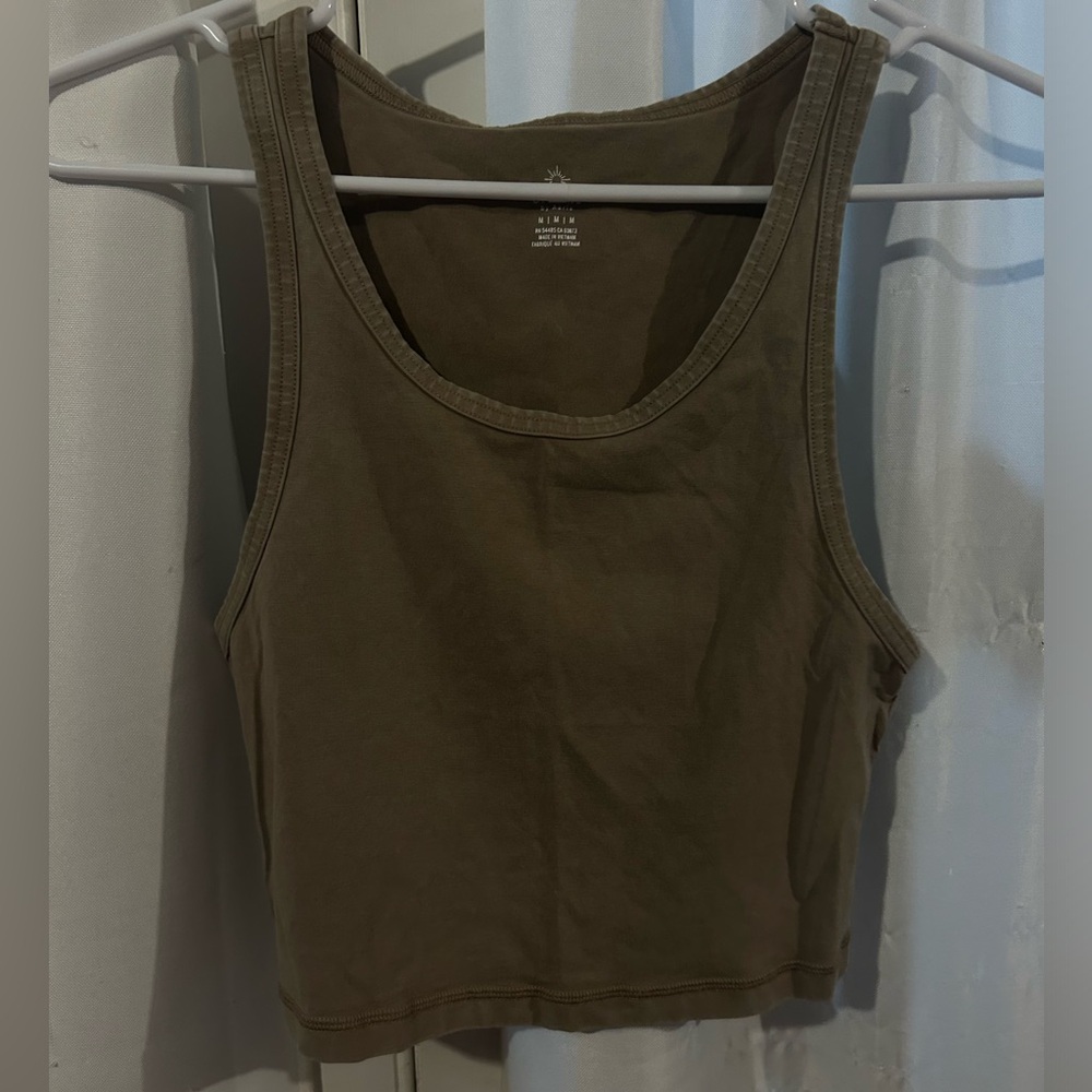 Aerie Tank